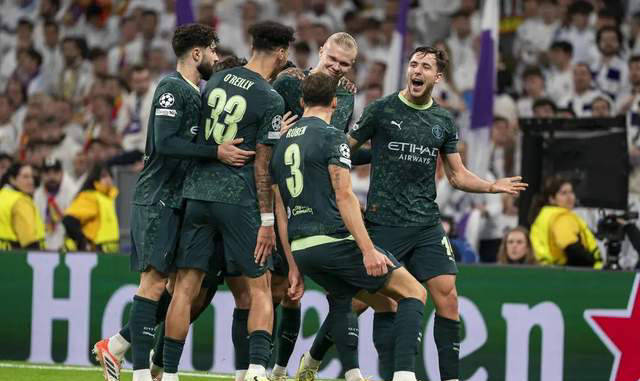 正义终将胜利！曼城力挫皇马成功复仇，银河战舰14人应战仍难阻败局